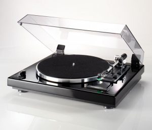 Thorens TD 240-2pb Turntable